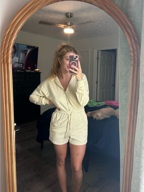 Le Lis Butter Yellow/Cream Hooded Zip-Up Jumper Loungewear One Piece